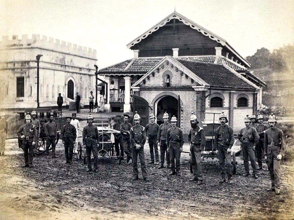 1888-Volunteer-fire-brigade-High-Street 1888-Volunteer-fire-brigade-High-Street