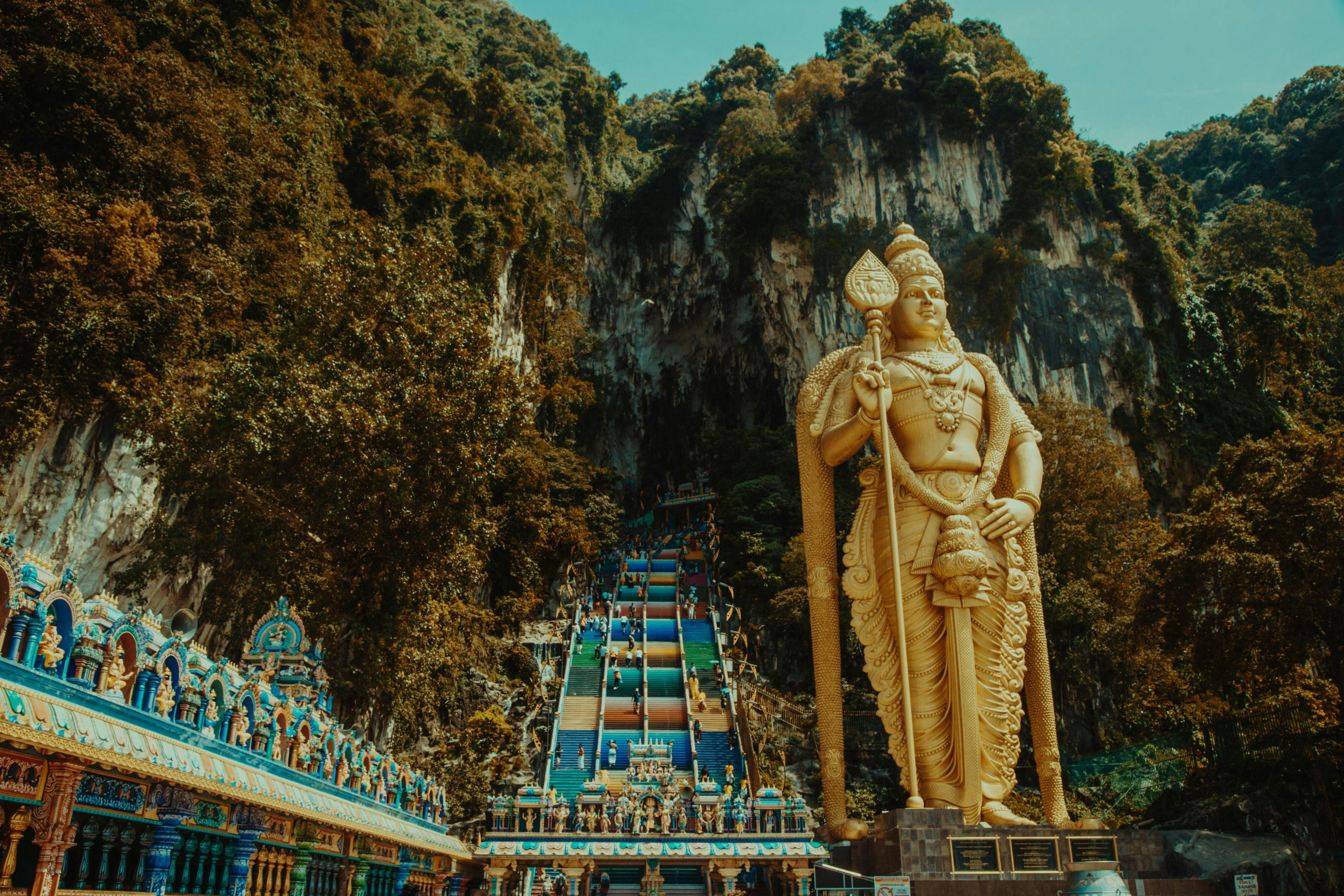 pexels-niko-cezar-batu cave pexels-niko-cezar-batu cave